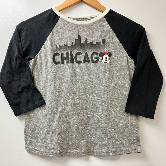 EUC Disney Merch Chicago Minnie Baseball Shirt Kids Size 12/14 - Picture 1 of 2